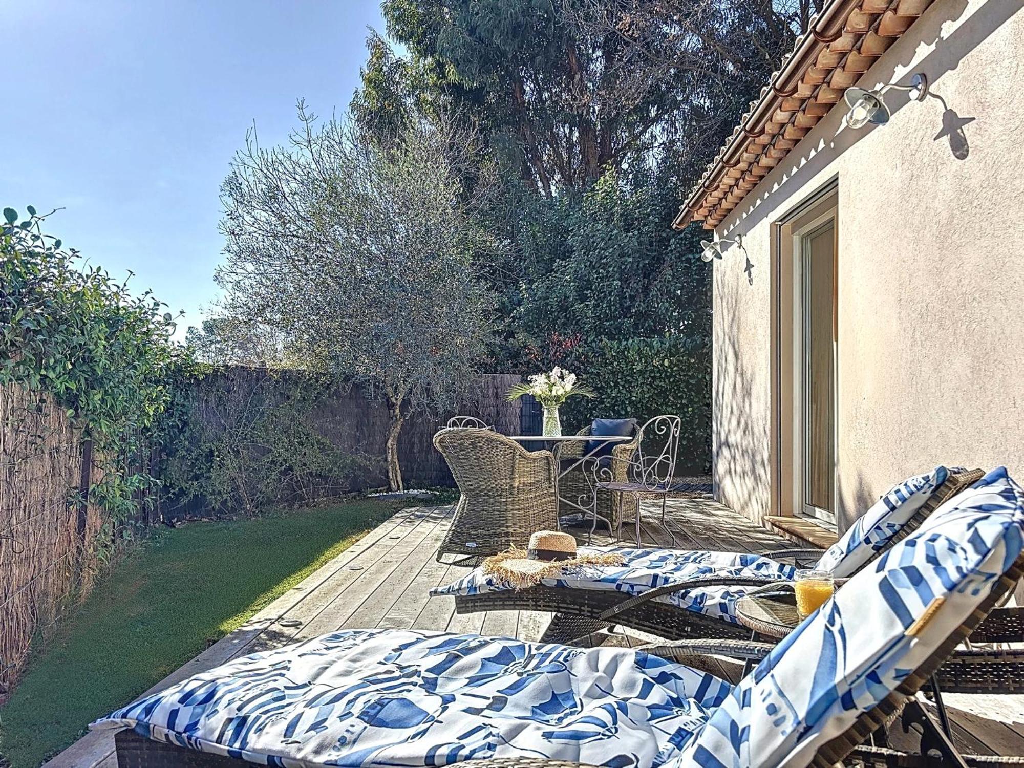 Villa charme et détente à Valbonne Esterno foto
